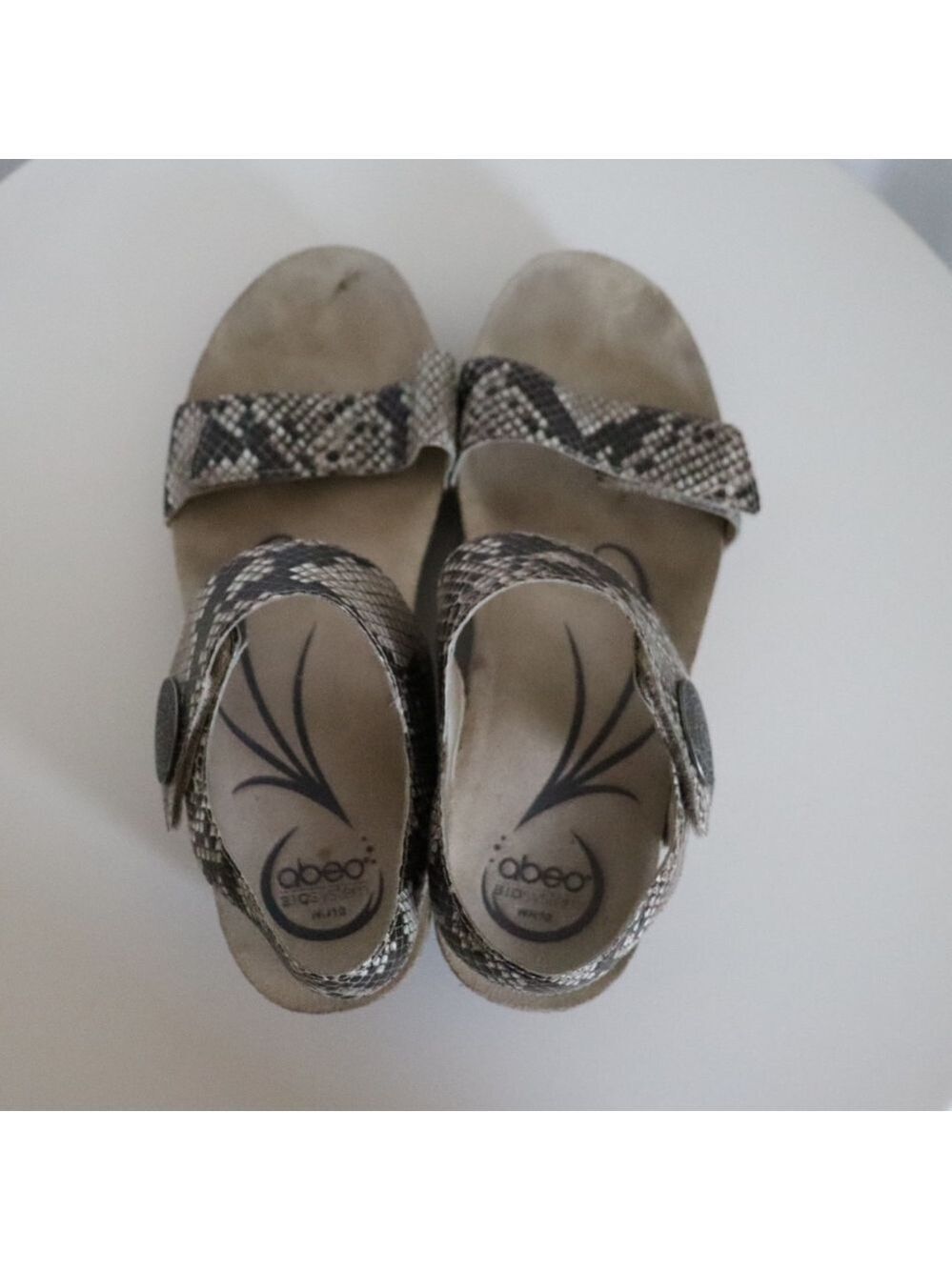 ABEO B.I.O.system “Una Metatarsal” Snake Skin Print Wedge Sandals - Picture 11 of 16